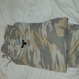 EXPRESS MATCHING CAMO PATTERN TRACKSUIT